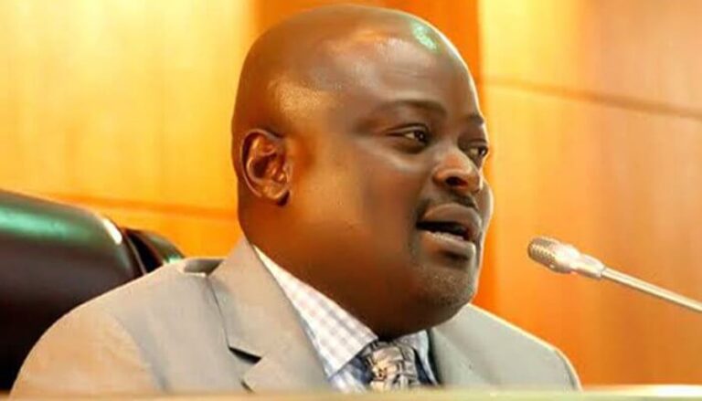 Courtroom scene, representing legal challenge to Obasa Removal