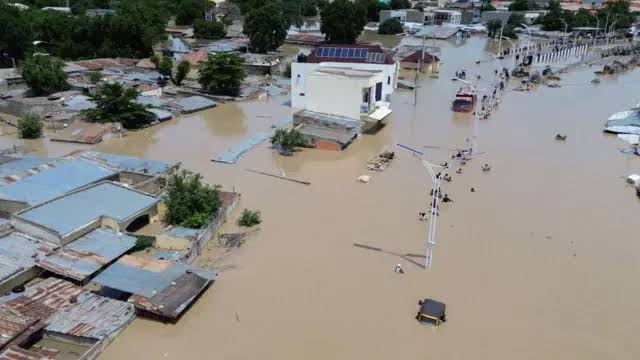 Flooded area in Nigeria, showing early warning systems implemented as part of Anticipatory Action Floods in Nigeria initiative