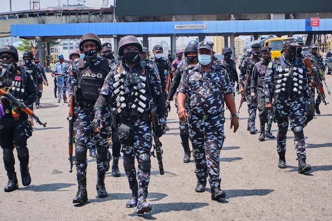 .Gunmen kill six in a Benue farmland attack near Zaki Biam. Discover eyewitness accounts of the deadly ambush and the community's reaction. Read the latest updates