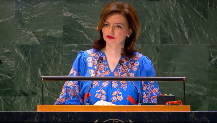 Ukraine rejects territorial compromise in peace talks, Deputy FM Betsa says. Kyiv accuses Russia of lying, stalling, and escalating attacks.