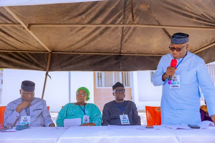 Ekiti APC endorsement backs Tinubu & Oyebanji for reelection. Caucus cites positive leadership & policies in its show of support.