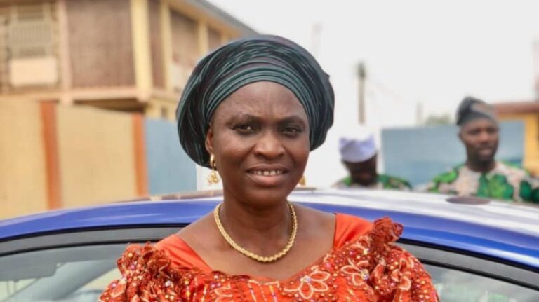 Kwara LGA officials abducted Friday evening. Legal head Elizabeth Arinde & DPM Musbau Amuda taken near Eleyin. Family pleads for safe return.