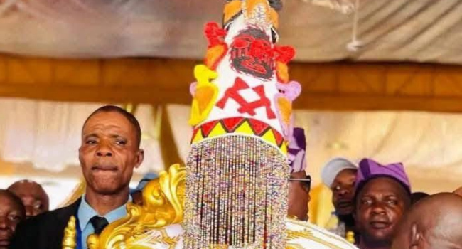 Oba Akeem Owoade is officially installed as the 46th Alaafin of Oyo. Discover details of the coronation ceremony, traditional rites, and key attendees.
