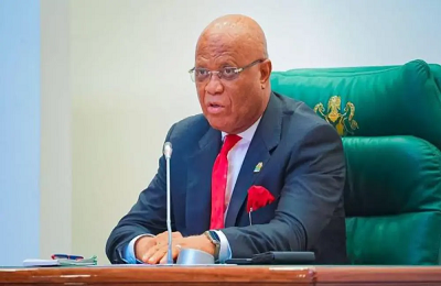 Akwa Ibom Governor Umo Eno leaves PDP, citing party crisis and his open support for President Tinubu. Understand the reasons for this political move