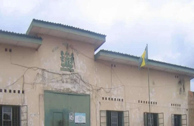Osun prison escape: Heavy rain damaged Ilesa prison wall, allowing 7 inmates to flee. Authorities launch manhunt. Get the latest details now