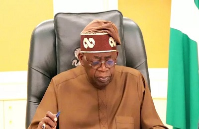 Nigeria Presidency slams IMF for 'fatalistic' economic outlook. Tope Fasua rejects fund's reform recommendations as unrealistic.